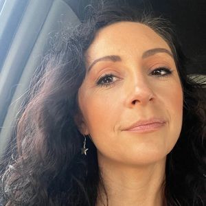 Meet your Posher, Suzy